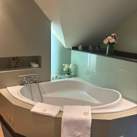 Sophia Rooms 14 Maasmechelen Eksteriør bilde
