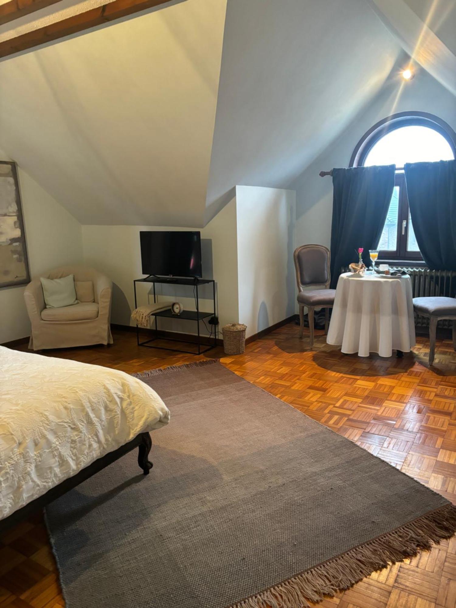 Sophia Rooms 14 Maasmechelen Eksteriør bilde